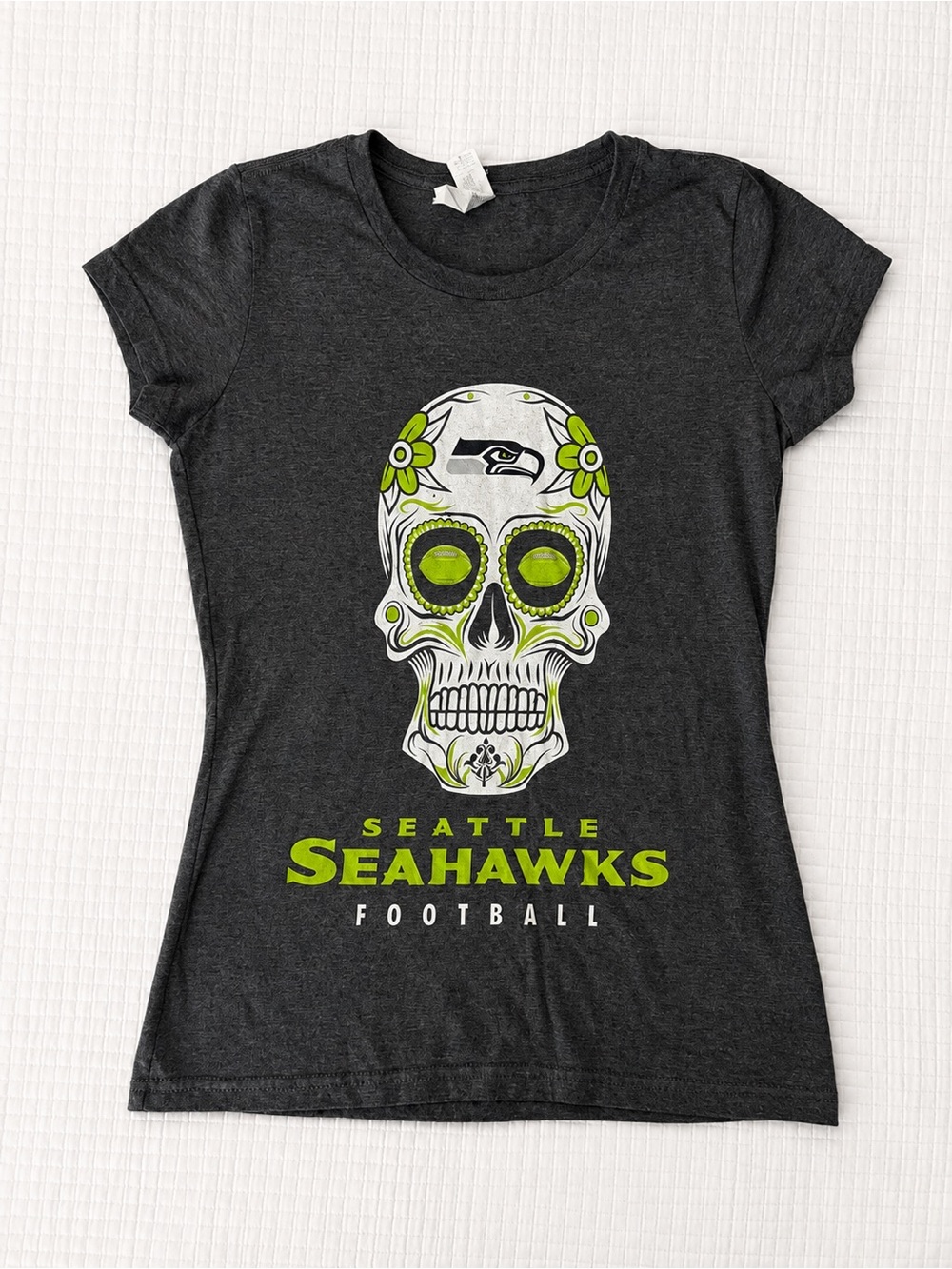 Seattle Seahawks Sugar Skull Football Graphic Tee – Women’s Size M